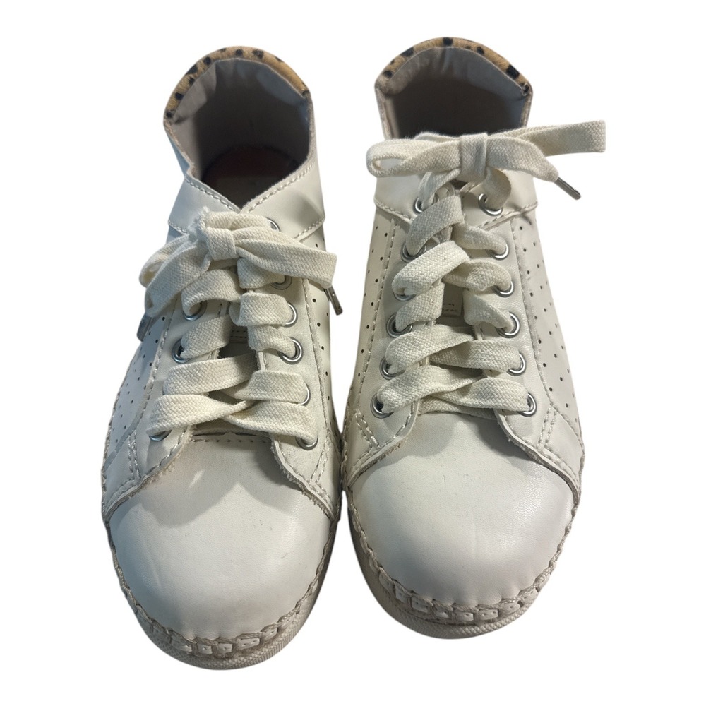 Dolce Vita Morris Sneakers Off White Leopard Calf Hair Neon Pink Trim Womens 6M